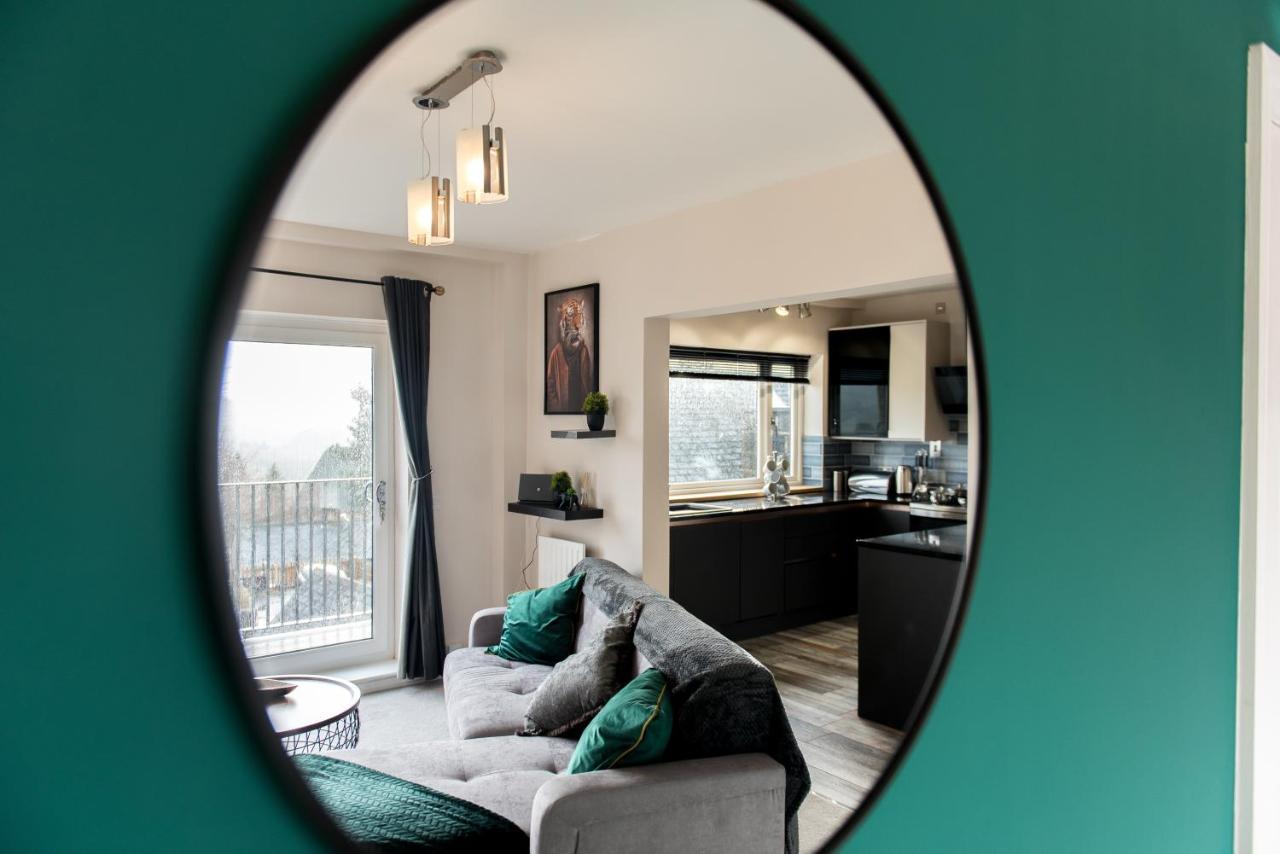 Immaculate 3 Bed House - Stunning Balcony Views Διαμέρισμα Μάτλοκ Εξωτερικό φωτογραφία