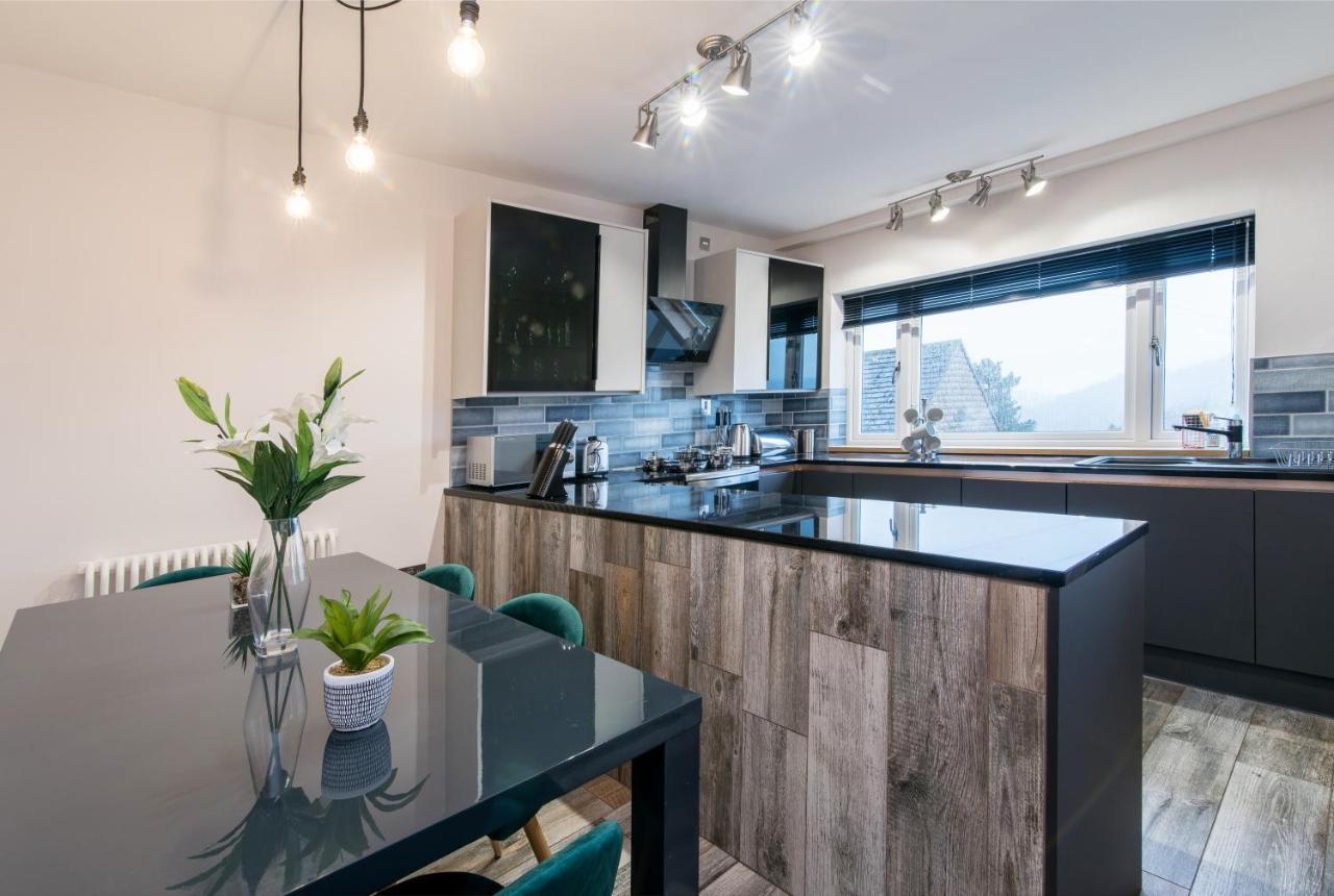 Immaculate 3 Bed House - Stunning Balcony Views Διαμέρισμα Μάτλοκ Εξωτερικό φωτογραφία