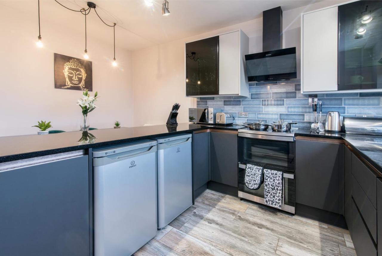 Immaculate 3 Bed House - Stunning Balcony Views Διαμέρισμα Μάτλοκ Εξωτερικό φωτογραφία
